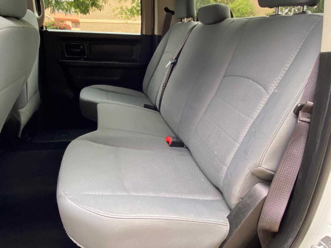 RAM 2500 Tradesman 4x4 Crew Cab 8' Box 2018