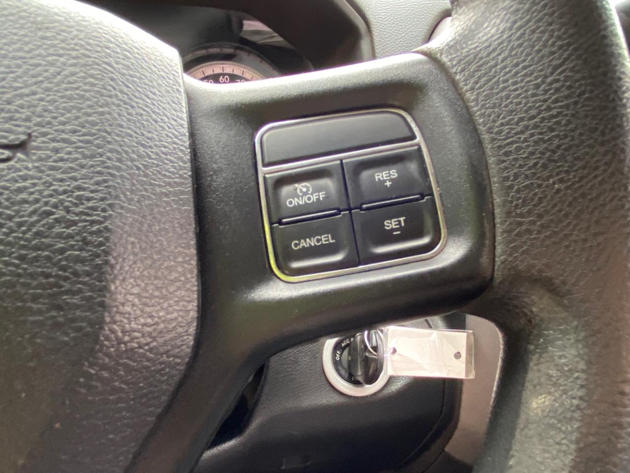 RAM 2500 Tradesman 4x4 Crew Cab 8' Box 2018