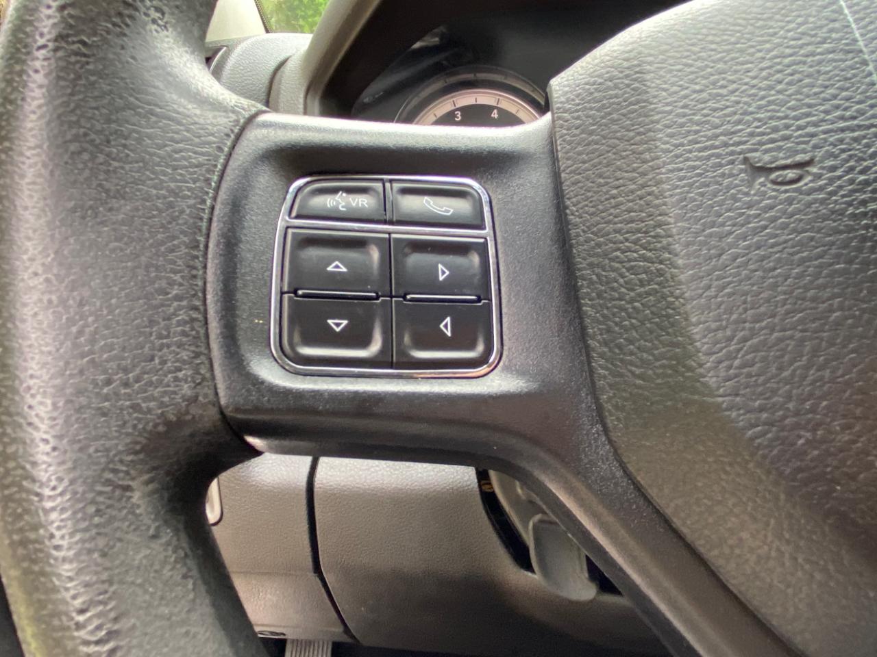 RAM 2500 Tradesman 4x4 Crew Cab 8' Box 2018