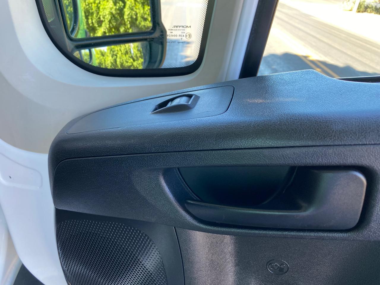 RAM ProMaster Cargo Van 1500 Low Roof 136" WB 2018