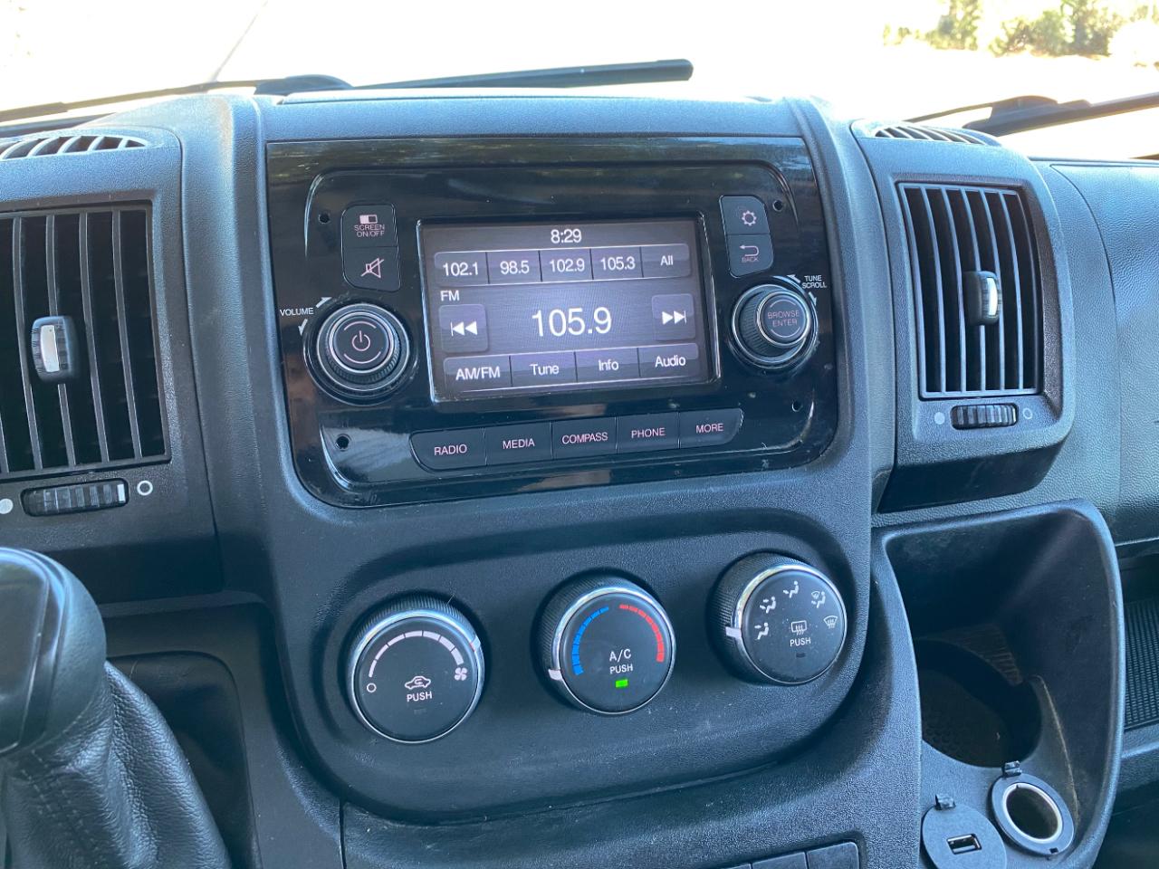 RAM ProMaster Cargo Van 1500 Low Roof 136" WB 2018