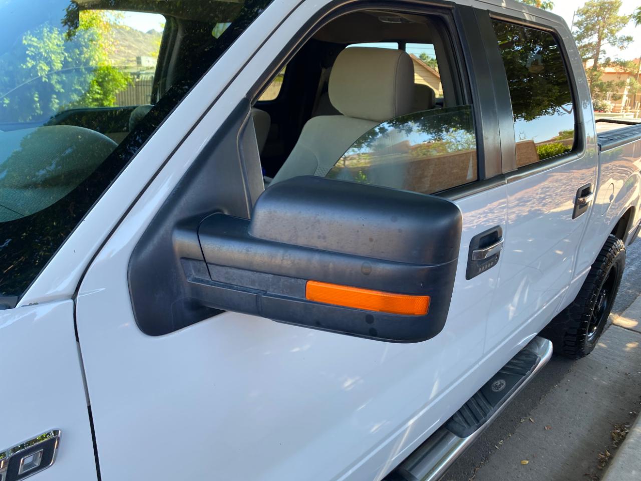 Ford F-150 4WD SuperCrew 145" Platinum 2013