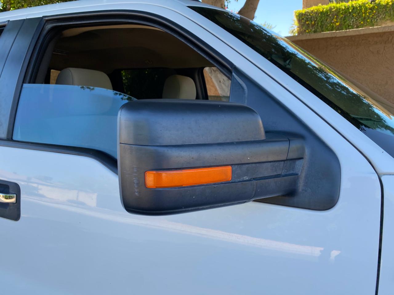 Ford F-150 4WD SuperCrew 145" Platinum 2013