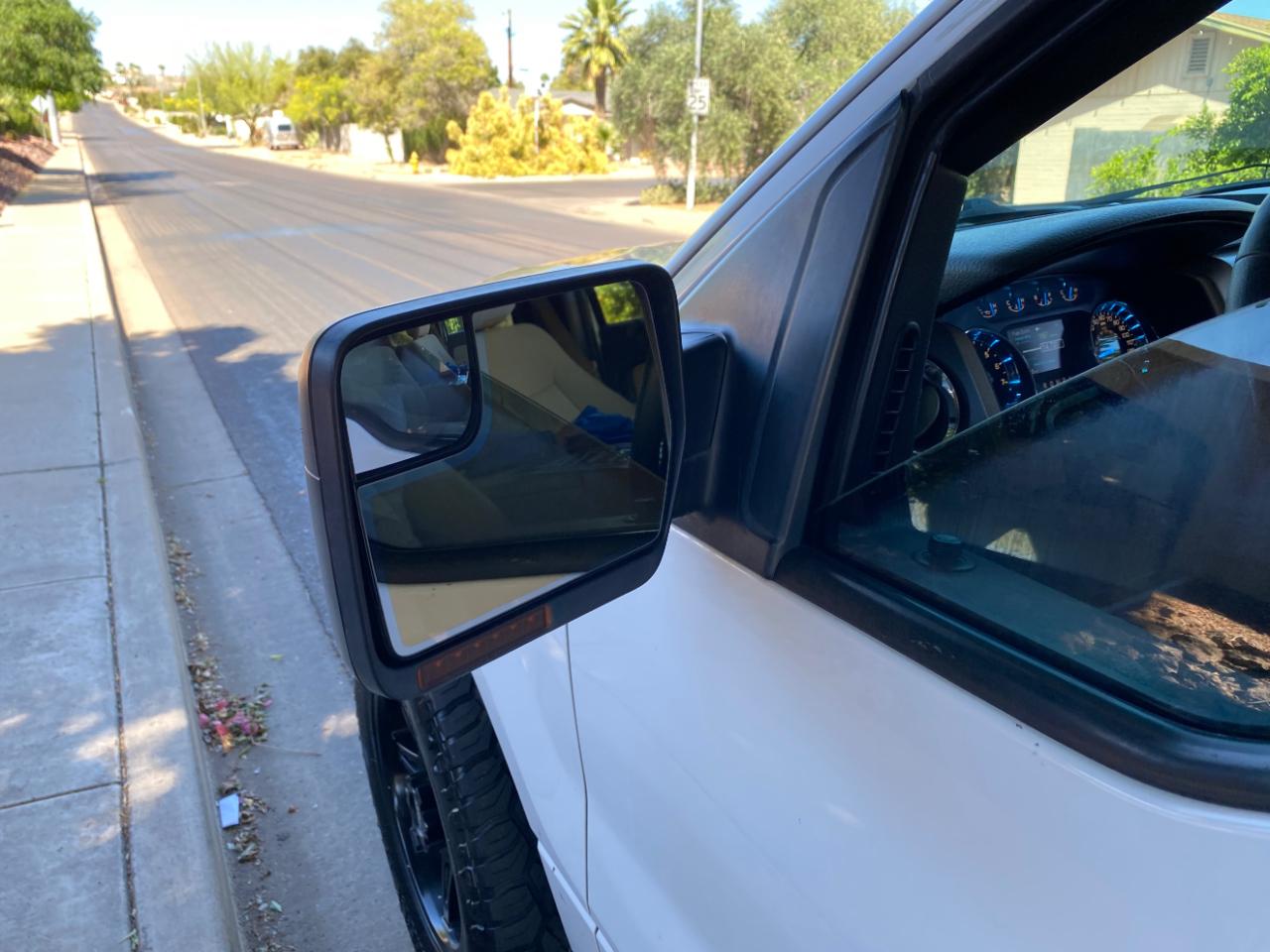 Ford F-150 4WD SuperCrew 145" Platinum 2013