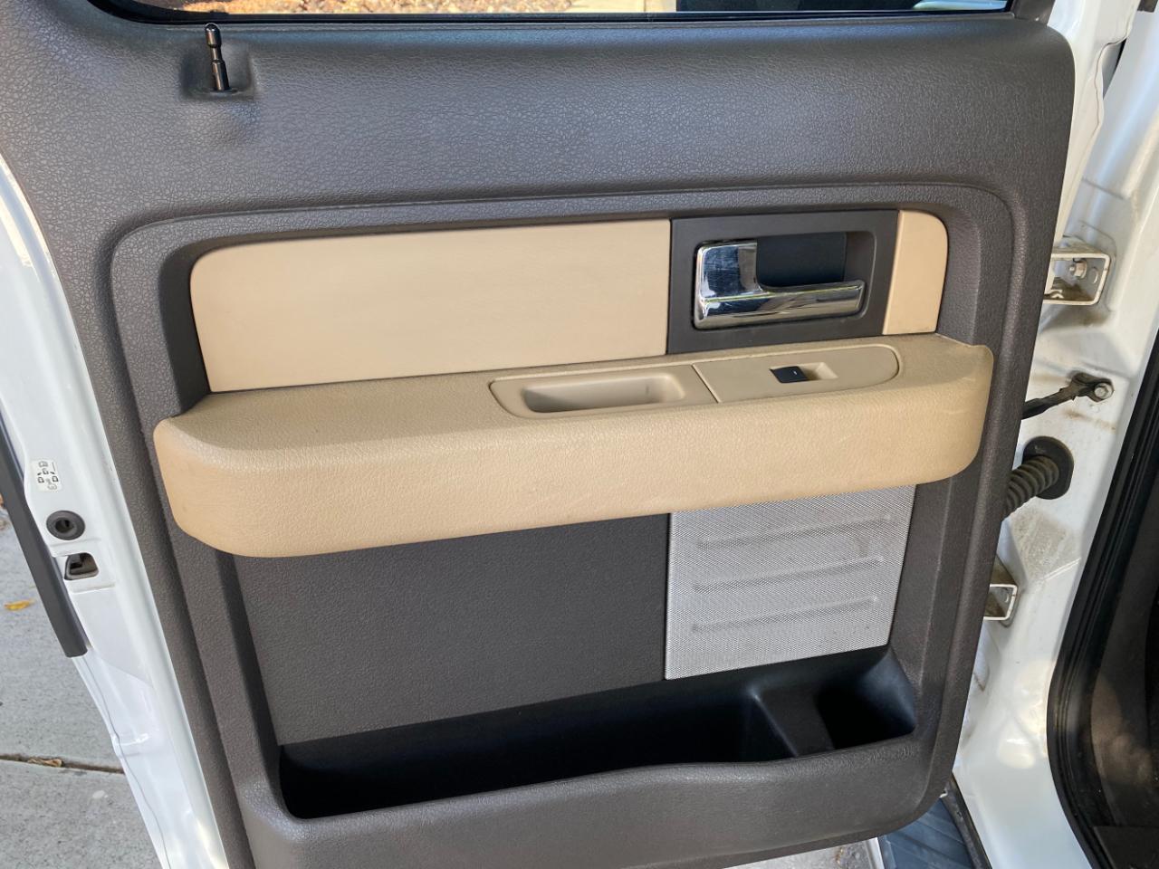 Ford F-150 4WD SuperCrew 145" Platinum 2013