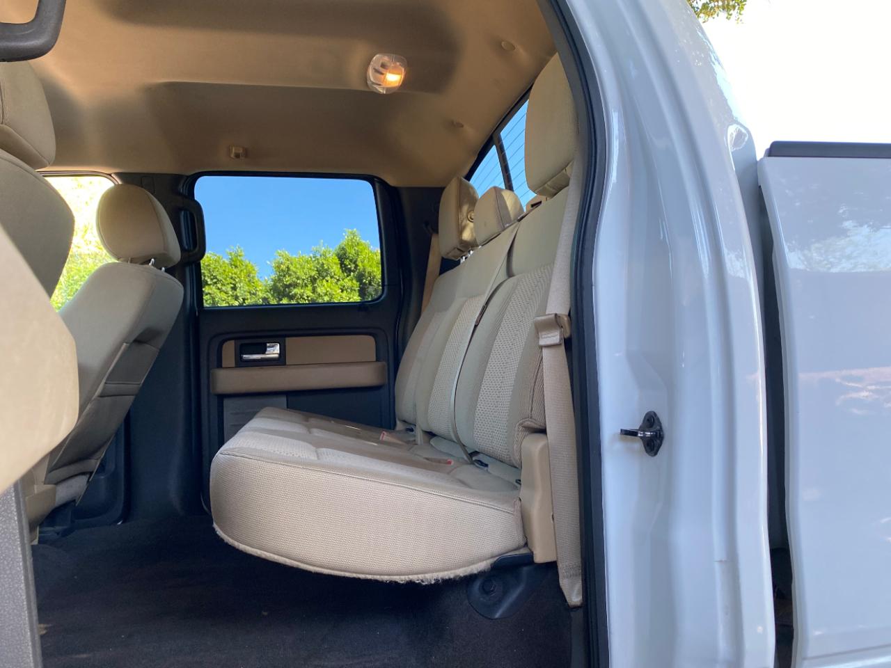 Ford F-150 4WD SuperCrew 145" Platinum 2013