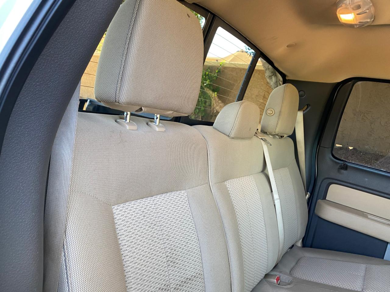 Ford F-150 4WD SuperCrew 145" Platinum 2013