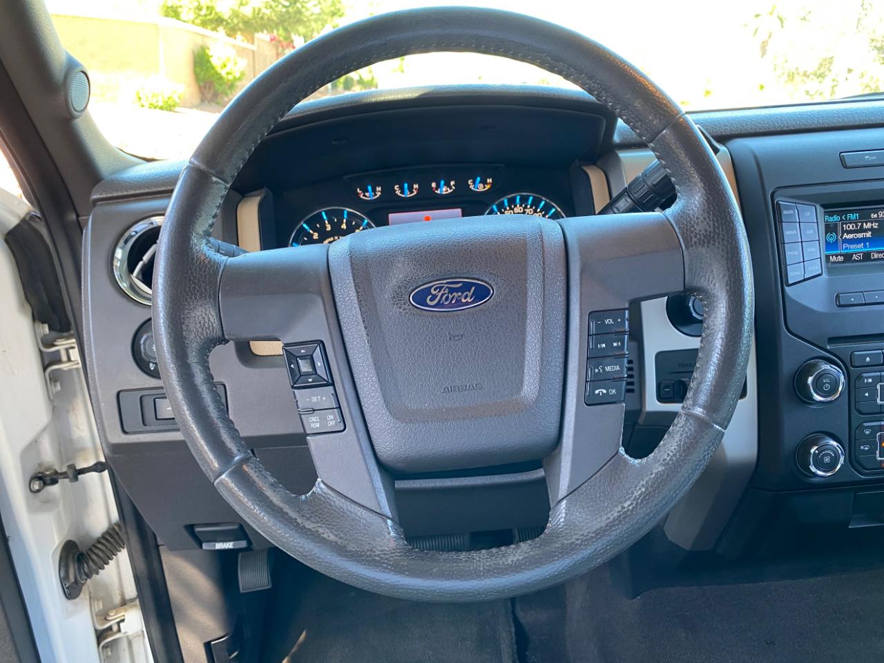 Ford F-150 4WD SuperCrew 145" Platinum 2013