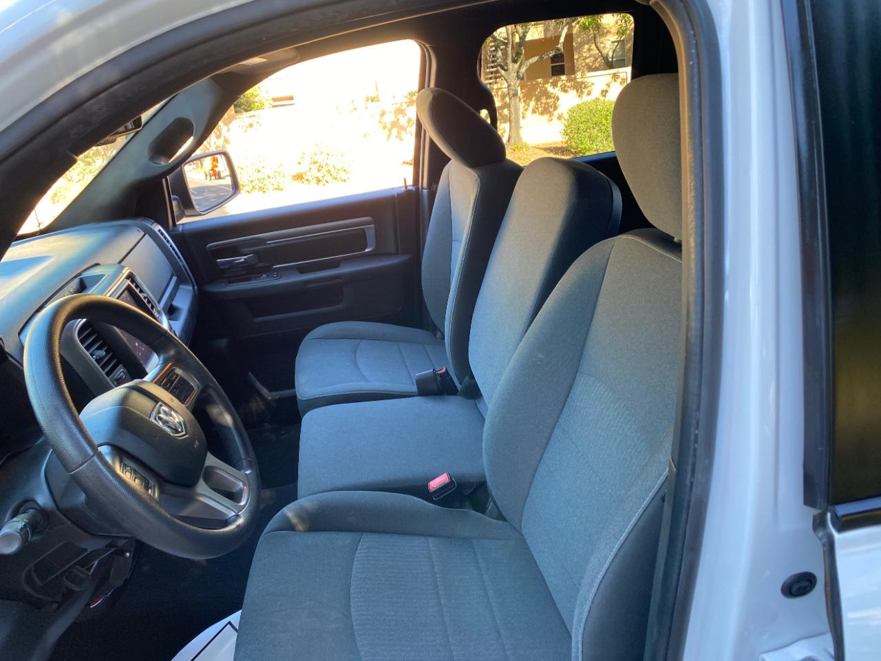 RAM 1500 Classic Warlock 4x2 Quad Cab 6'4" Box 2022