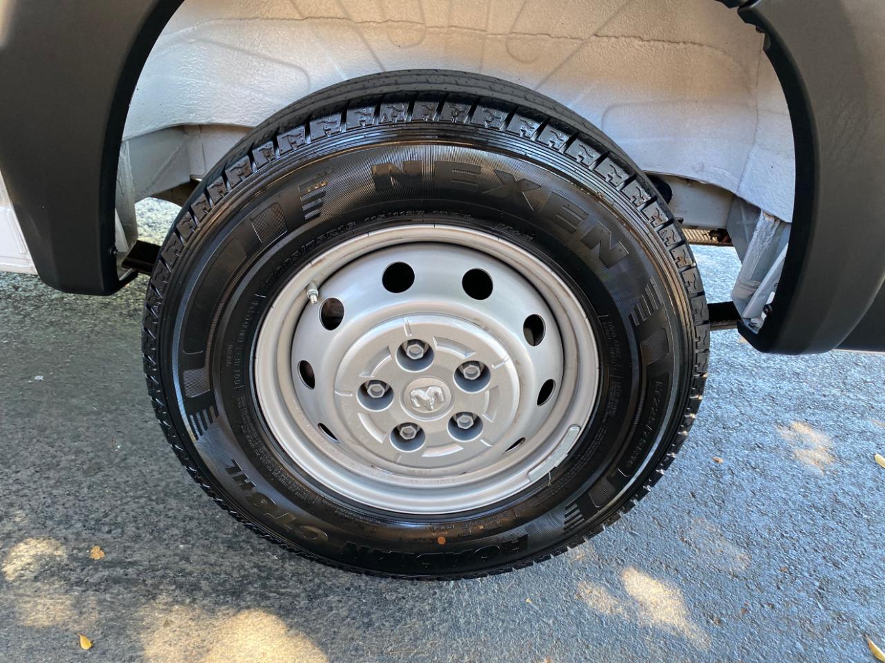 RAM ProMaster Cargo Van 1500 Low Roof 118" WB 2023