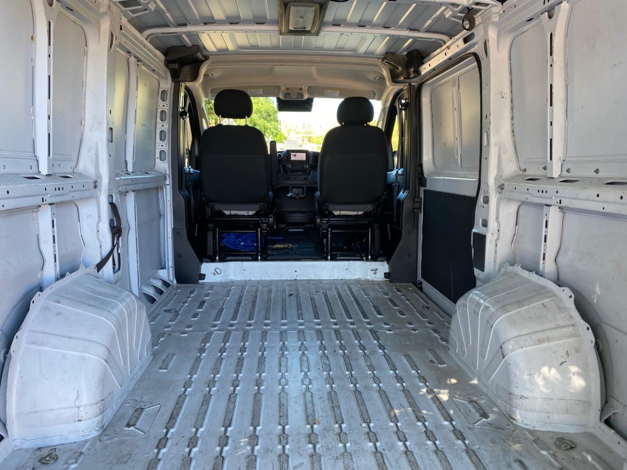 RAM ProMaster Cargo Van 1500 Low Roof 118" WB 2023