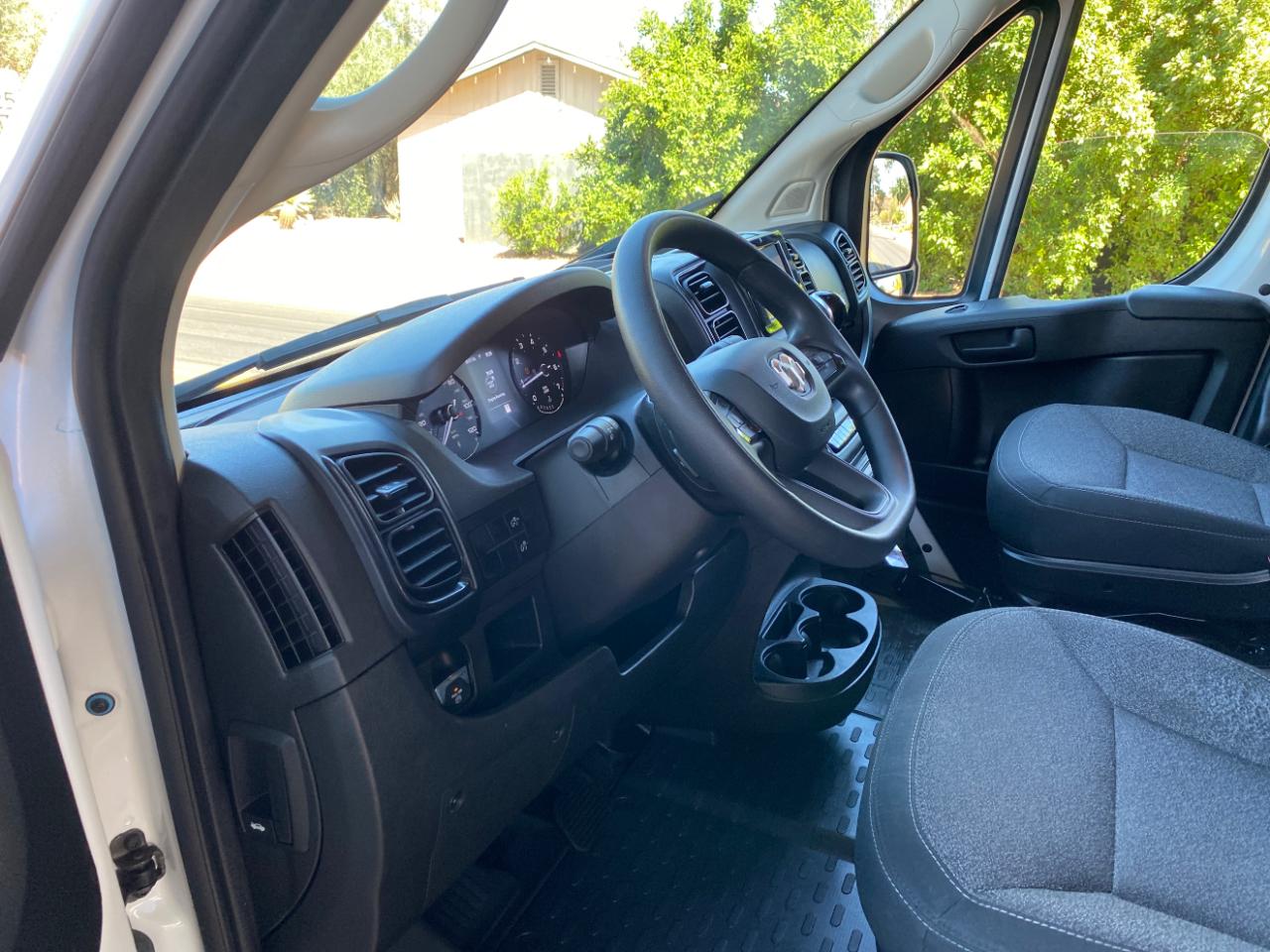 RAM ProMaster Cargo Van 1500 Low Roof 118" WB 2023