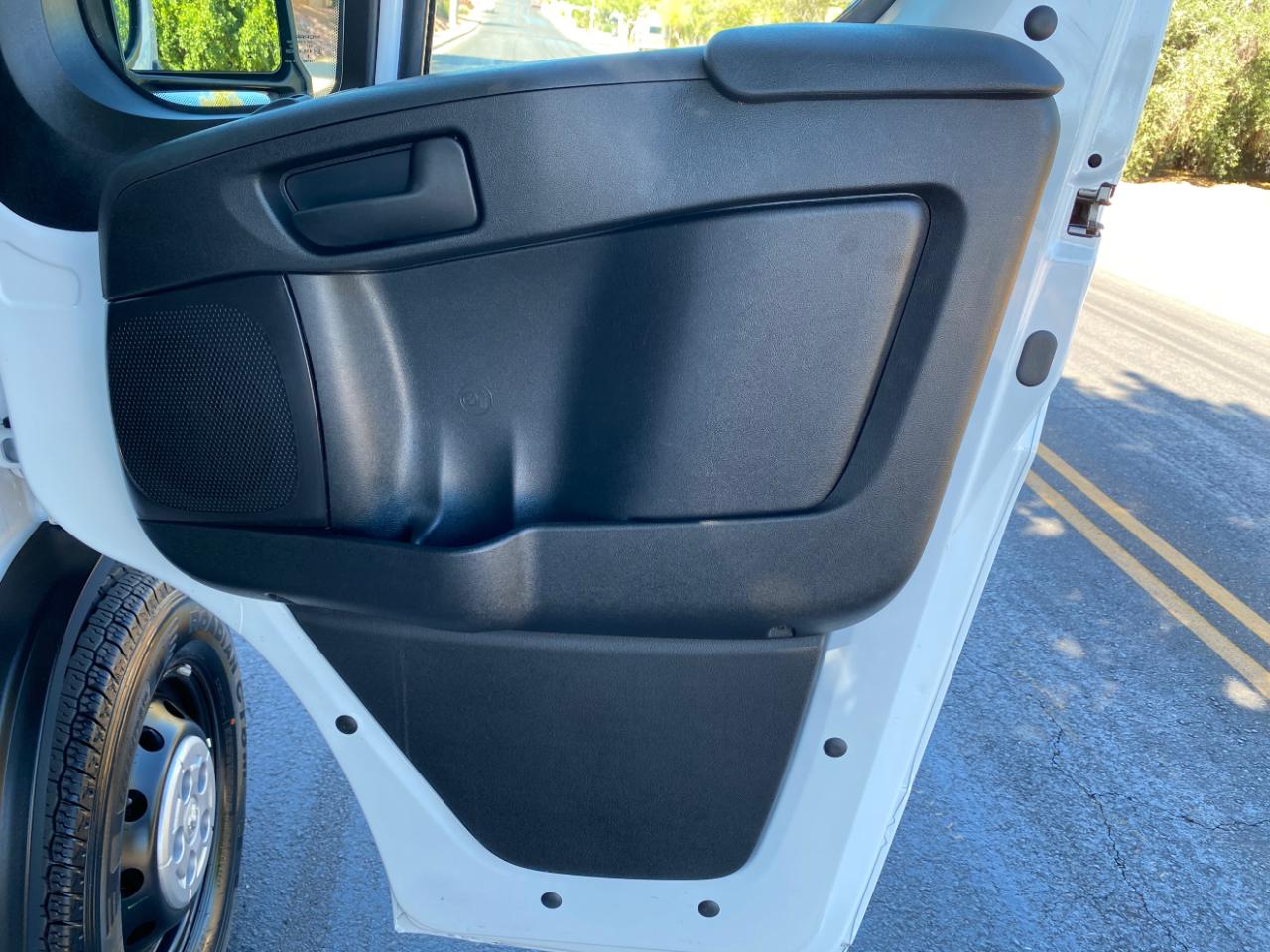 RAM ProMaster Cargo Van 1500 Low Roof 118" WB 2023