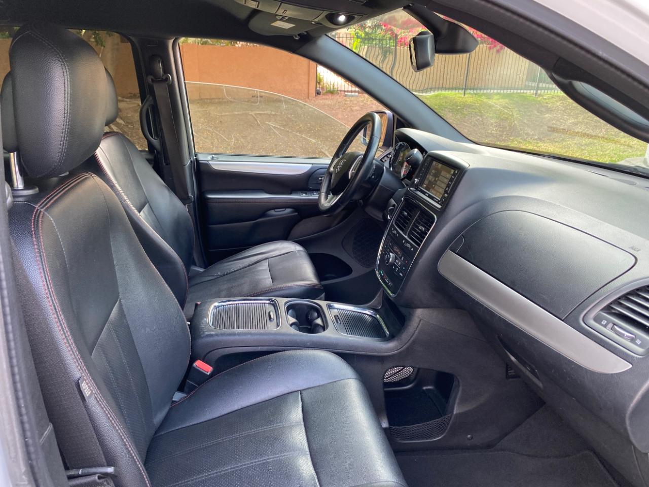 Dodge Grand Caravan GT Wagon 2019