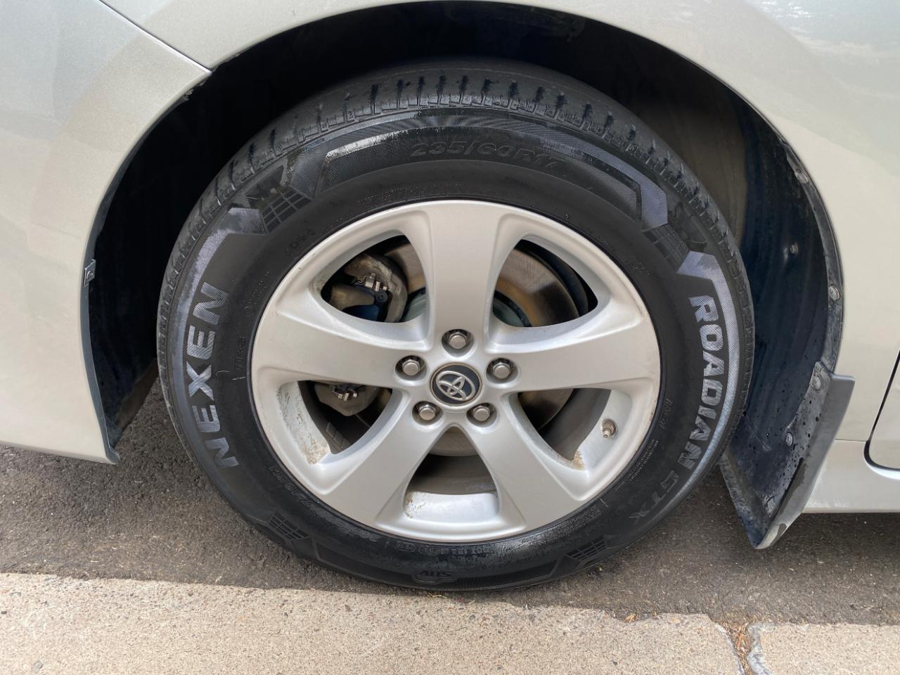 Toyota Sienna LE FWD 8-Passenger (Natl) 2020