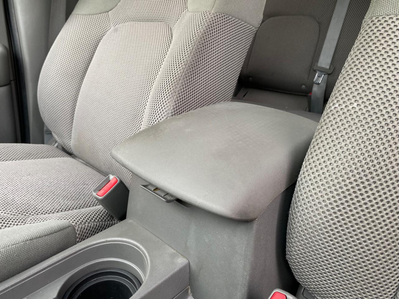 Nissan Frontier Crew Cab 4x2 SV V6 Auto 2017