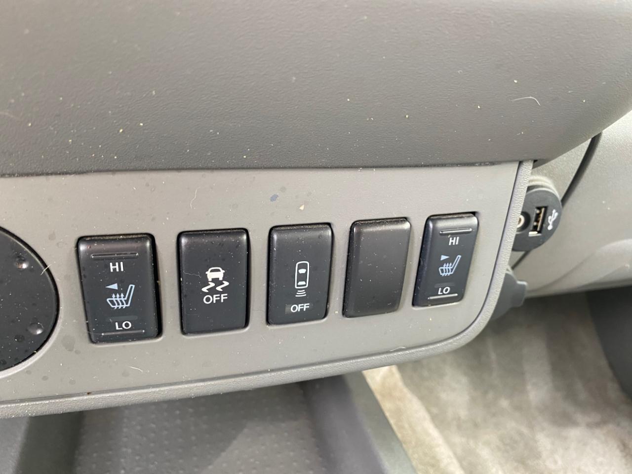 Nissan Frontier Crew Cab 4x2 SV V6 Auto 2017