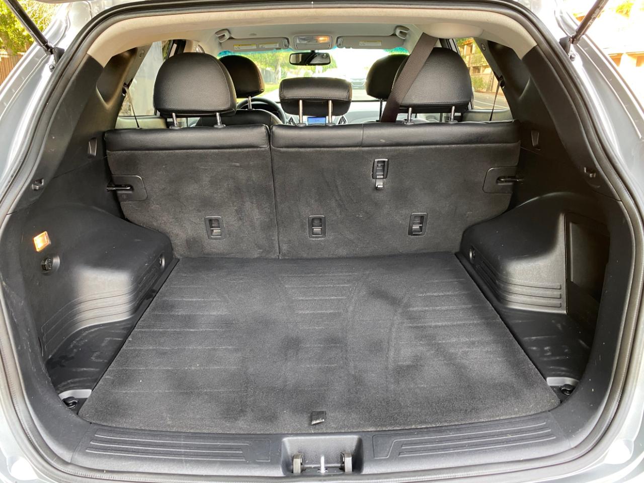 Hyundai Tucson AWD 4dr Auto Limited PZEV 2012