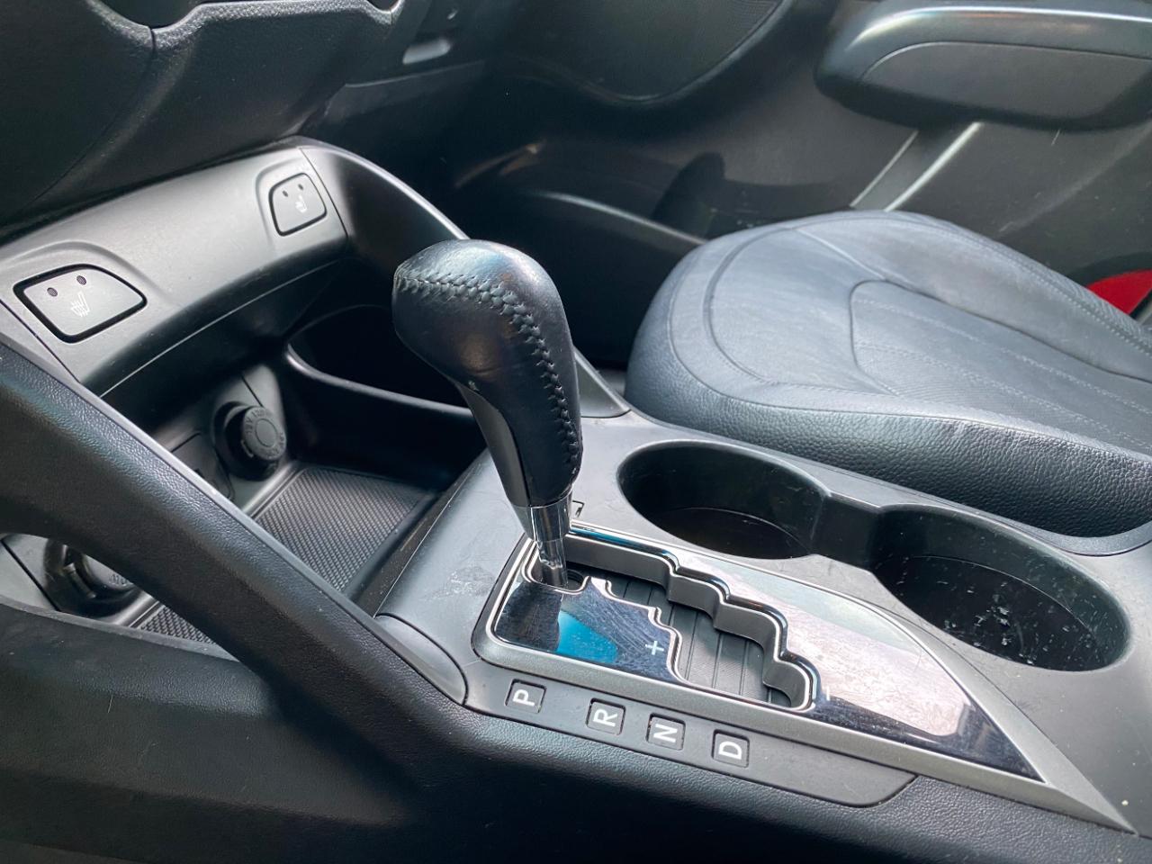 Hyundai Tucson AWD 4dr Auto Limited PZEV 2012