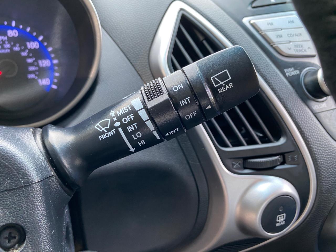 Hyundai Tucson AWD 4dr Auto Limited PZEV 2012