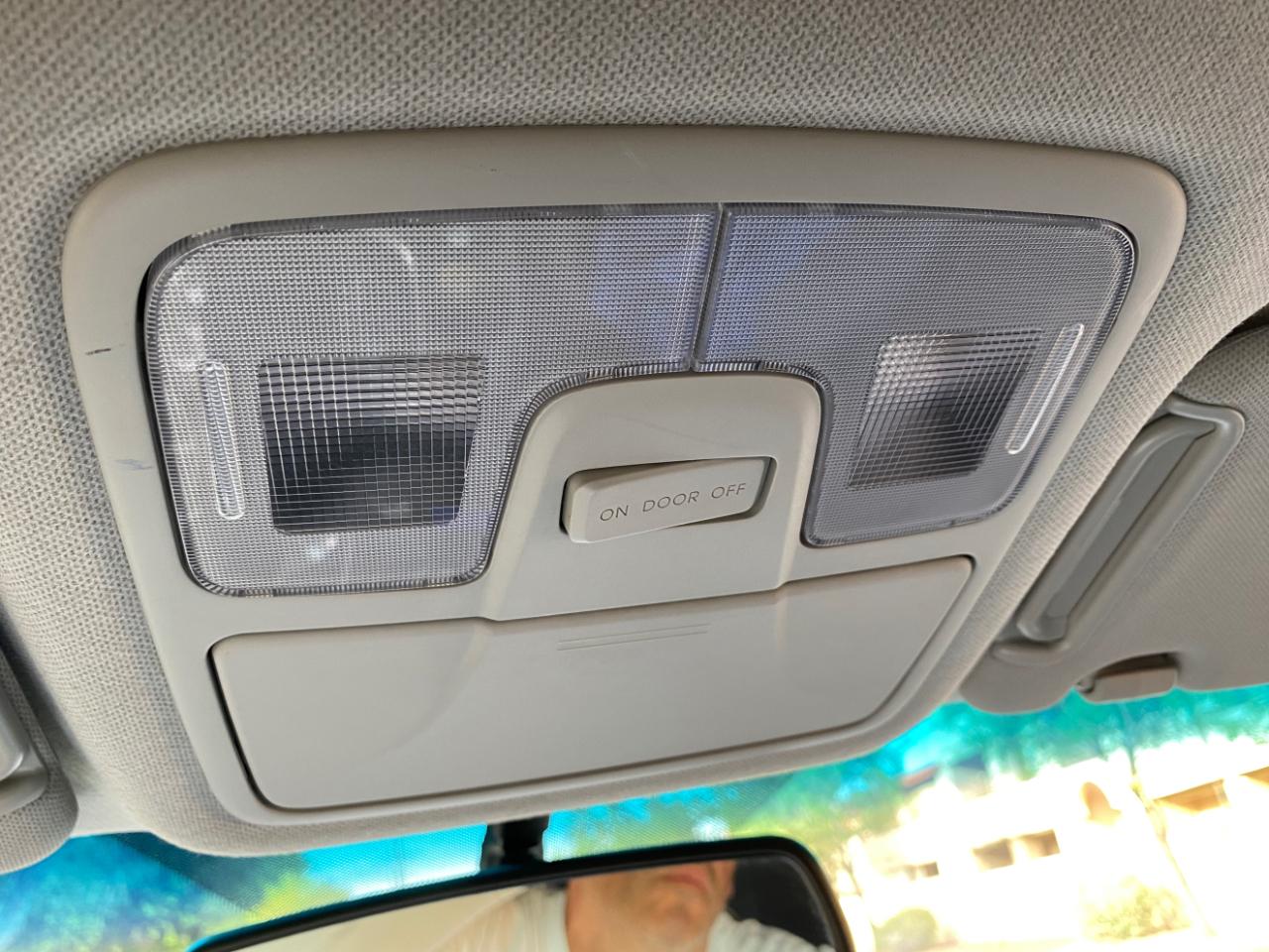 Hyundai Tucson AWD 4dr Auto Limited PZEV 2012