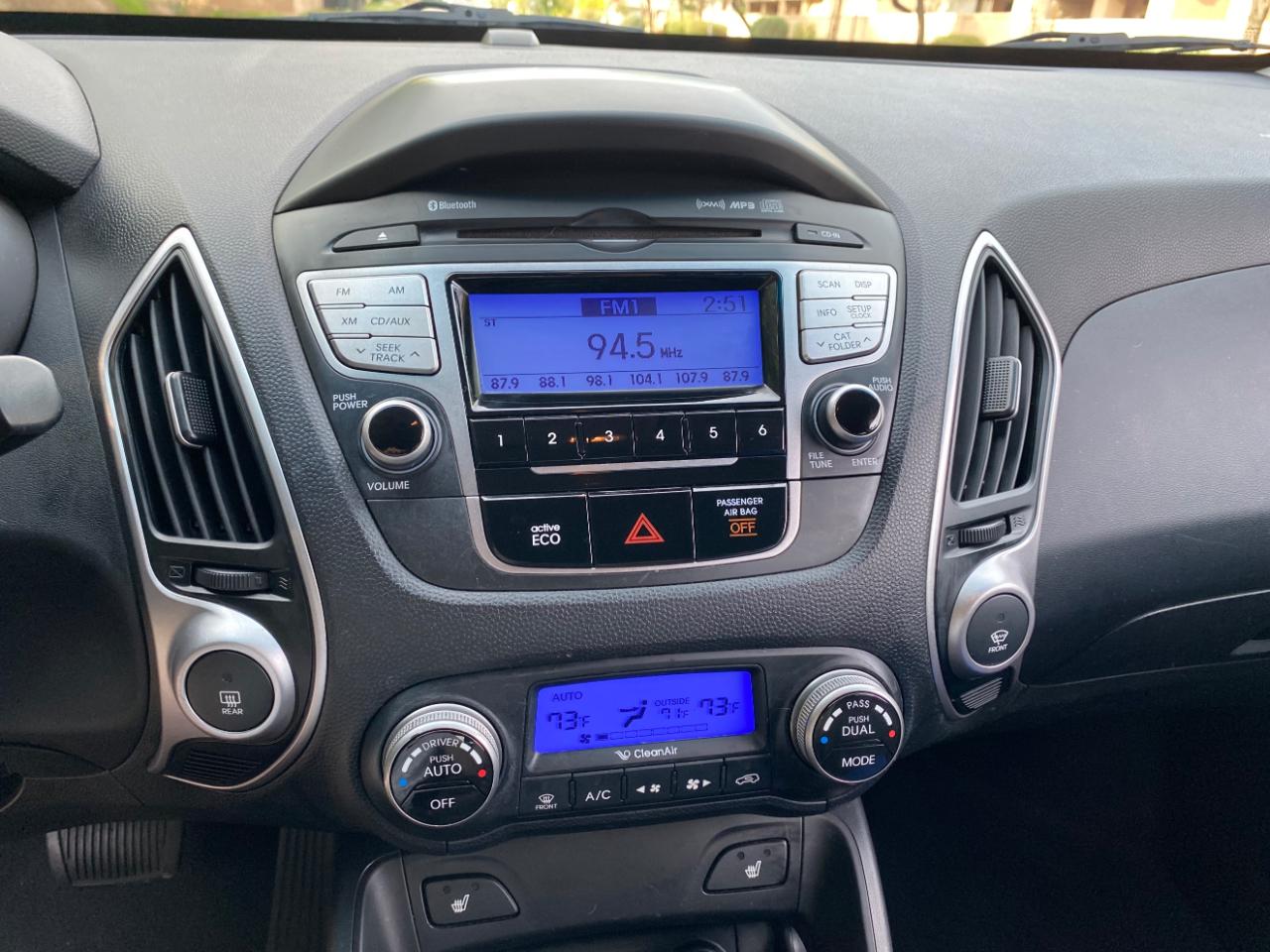 Hyundai Tucson AWD 4dr Auto Limited PZEV 2012