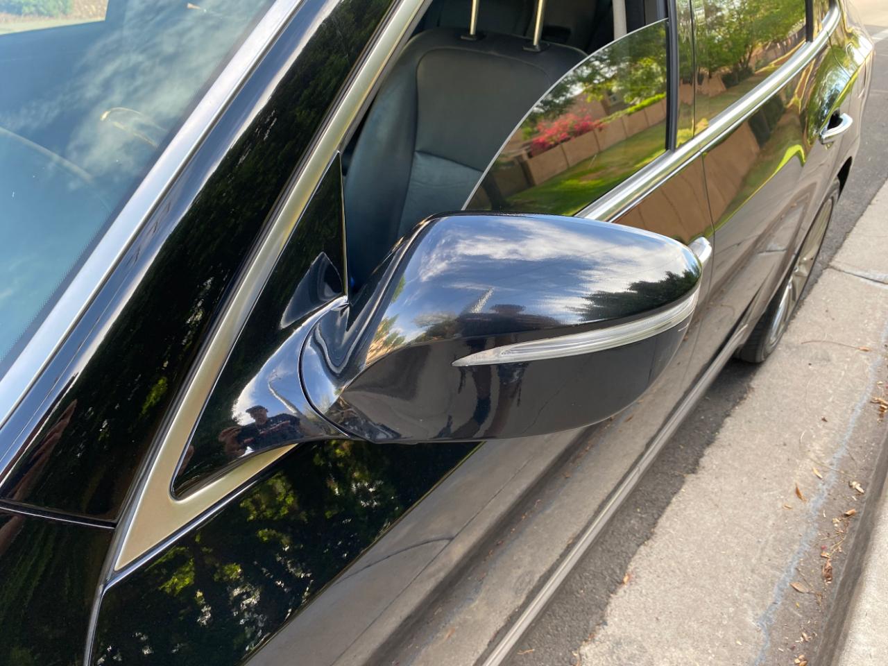 Hyundai Equus 4dr Sdn Signature 2015