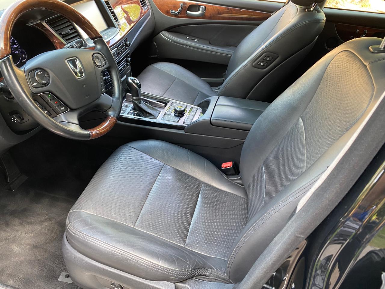Hyundai Equus 4dr Sdn Signature 2015