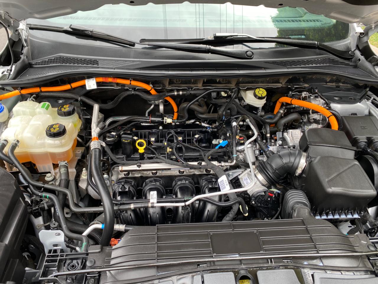 Ford Escape Titanium Hybrid FWD 2020