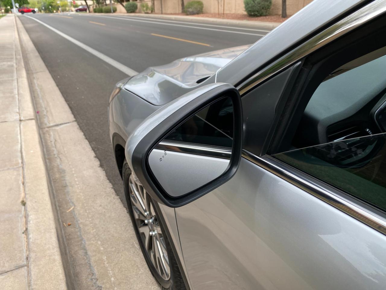 Ford Escape Titanium Hybrid FWD 2020