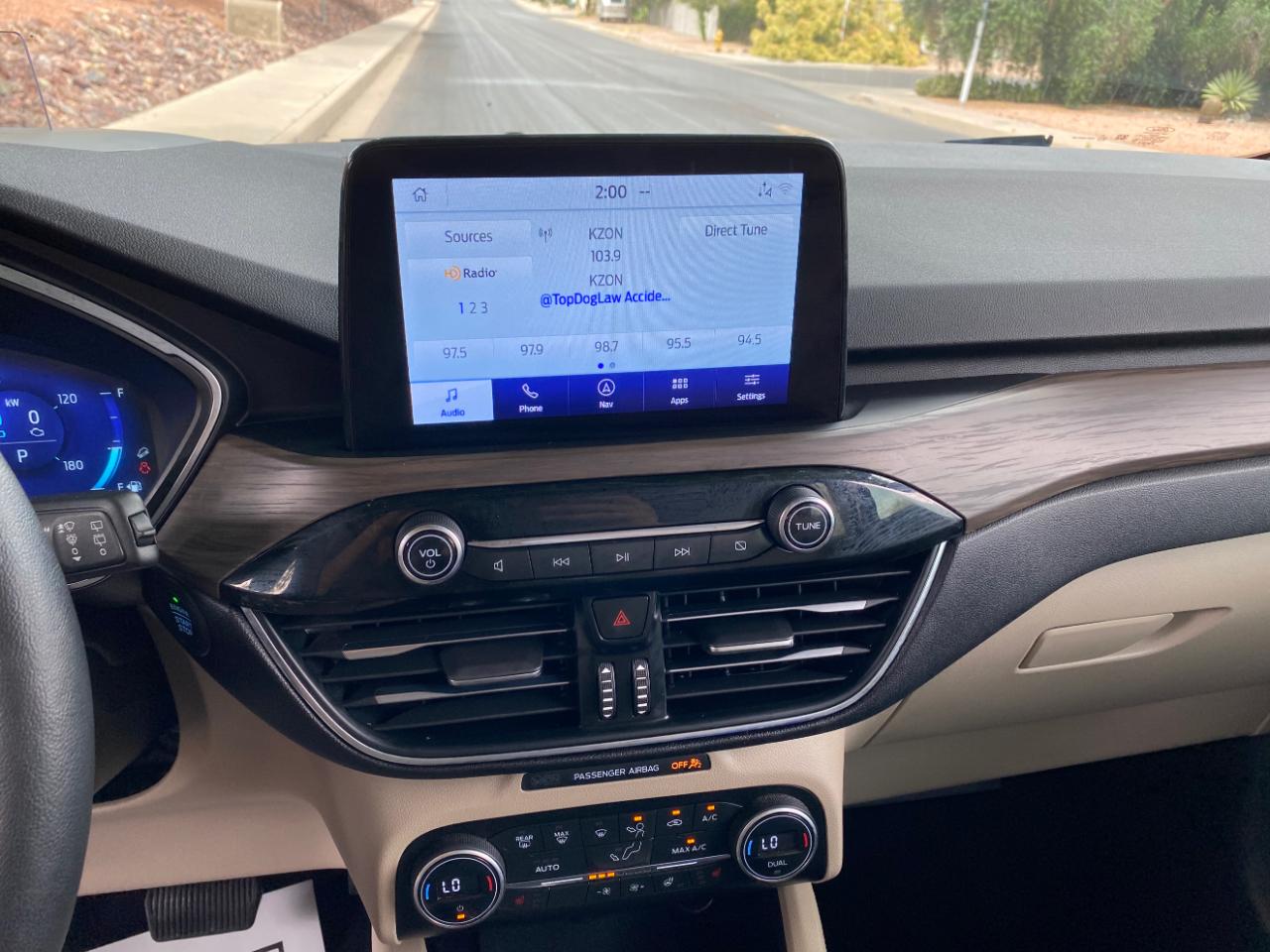 Ford Escape Titanium Hybrid FWD 2020