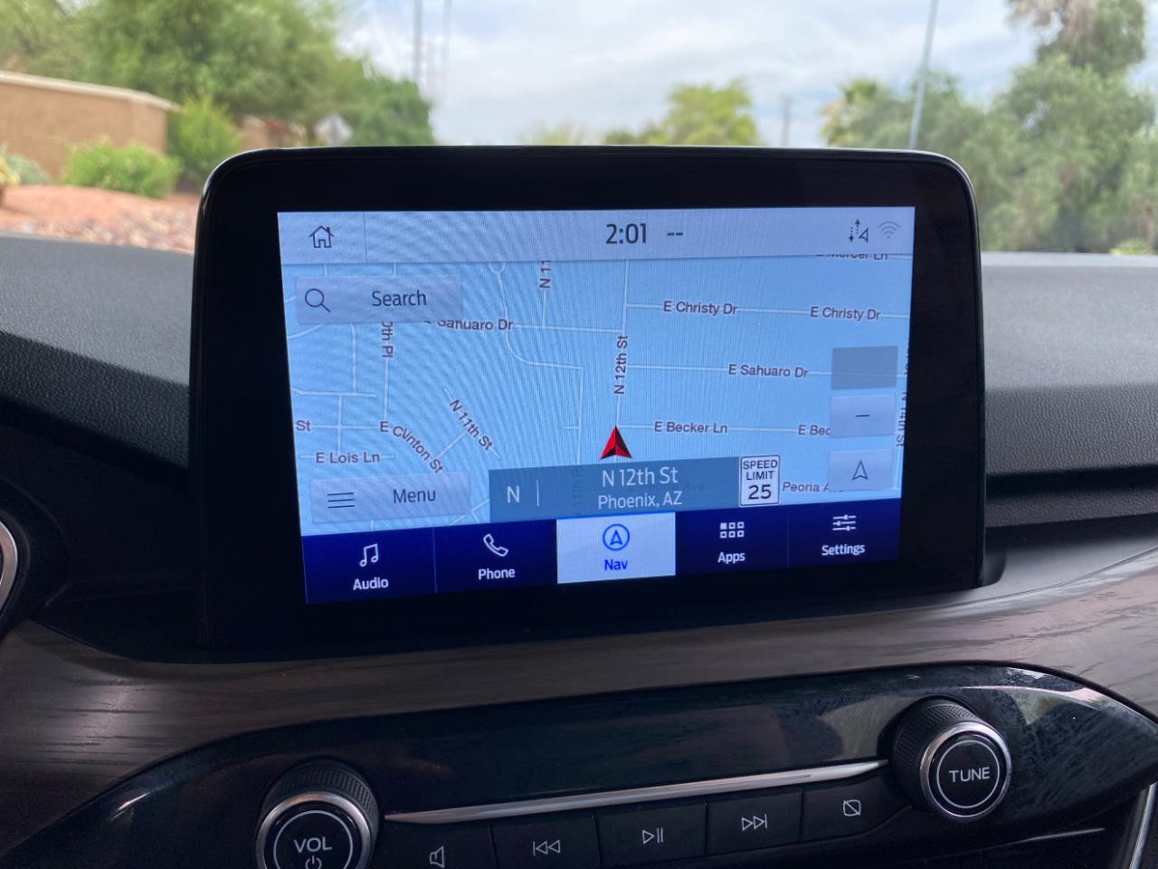 Ford Escape Titanium Hybrid FWD 2020