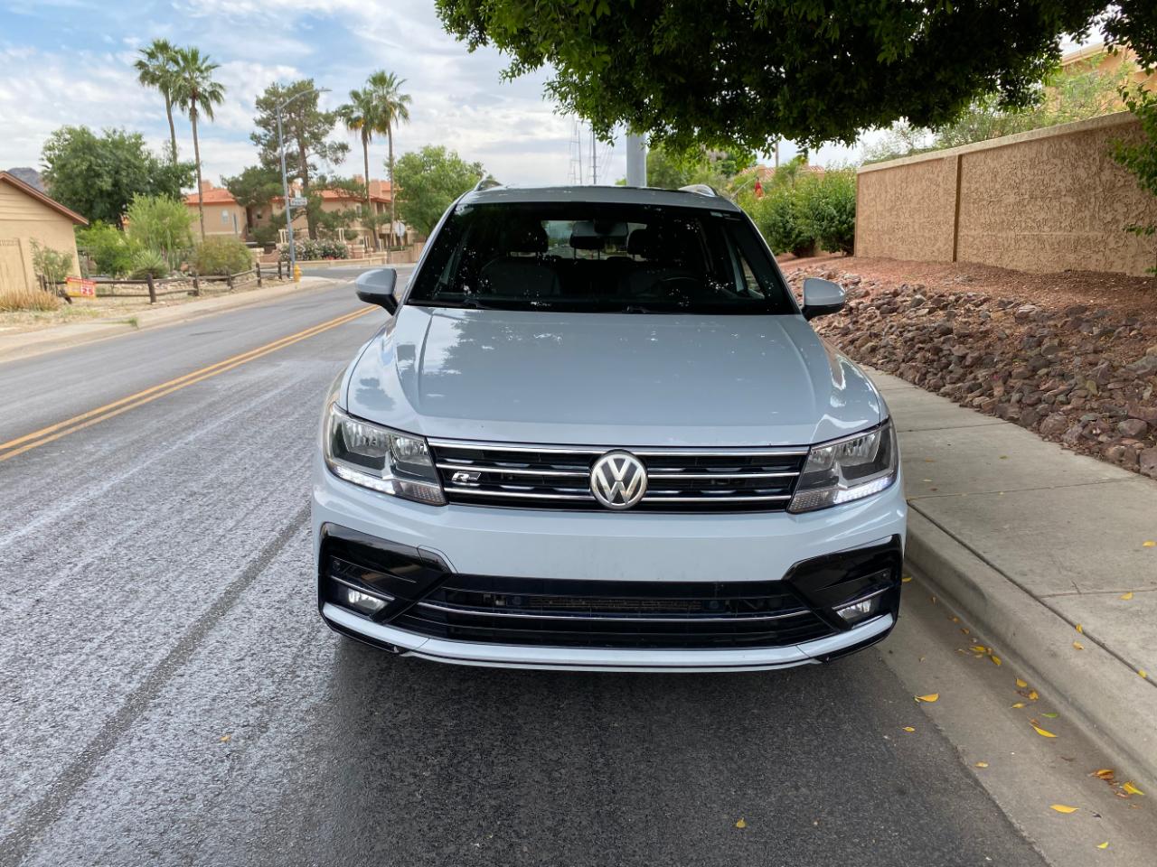 Volkswagen Tiguan 2.0T SEL R-Line FWD 2018