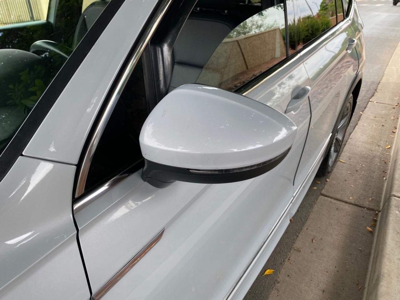 Volkswagen Tiguan 2.0T SEL R-Line FWD 2018