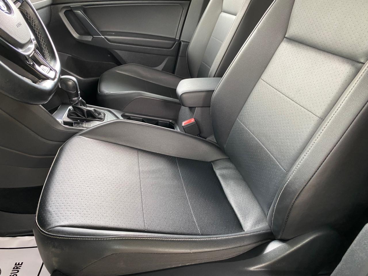 Volkswagen Tiguan 2.0T SEL R-Line FWD 2018