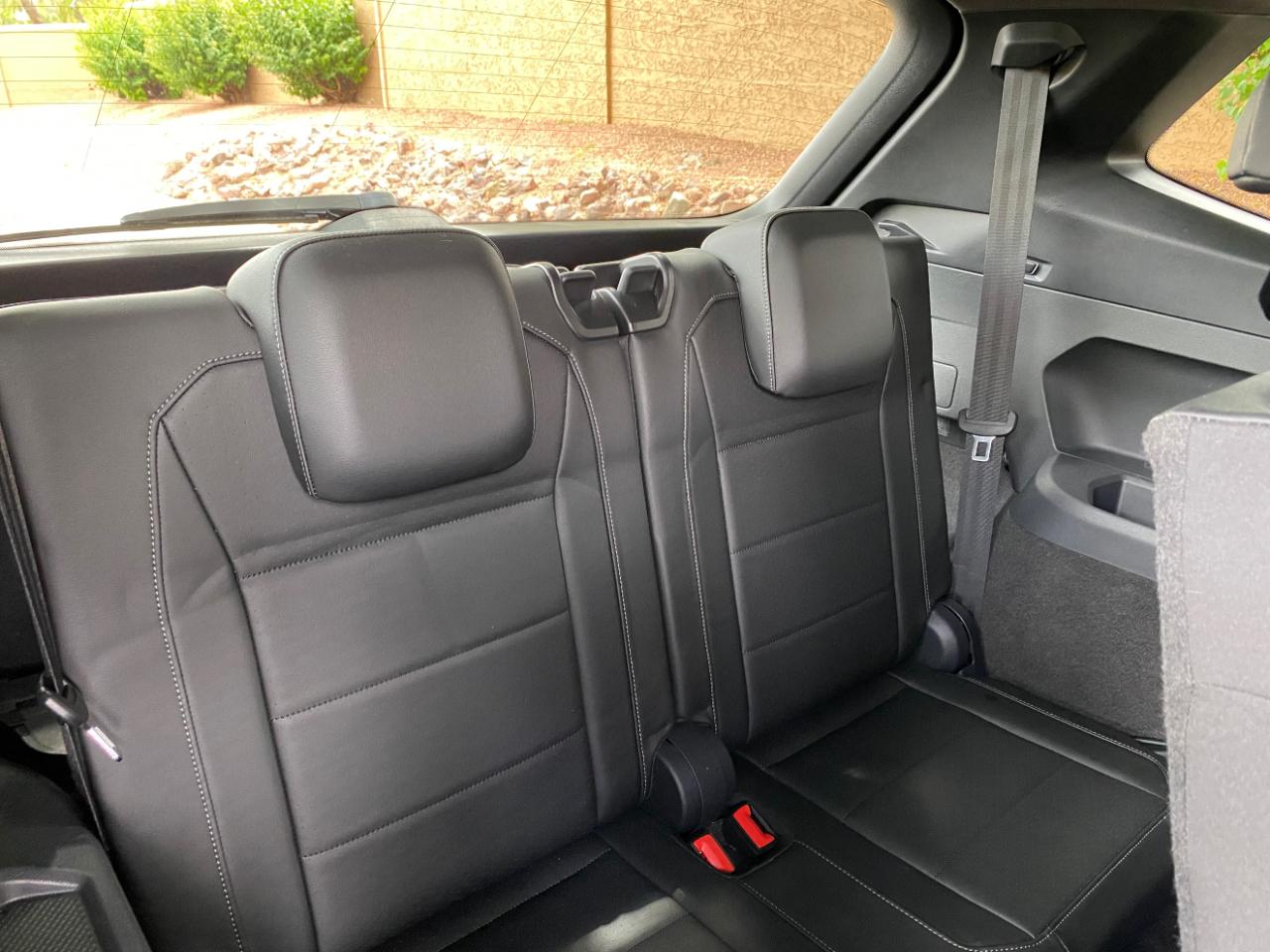 Volkswagen Tiguan 2.0T SEL R-Line FWD 2018