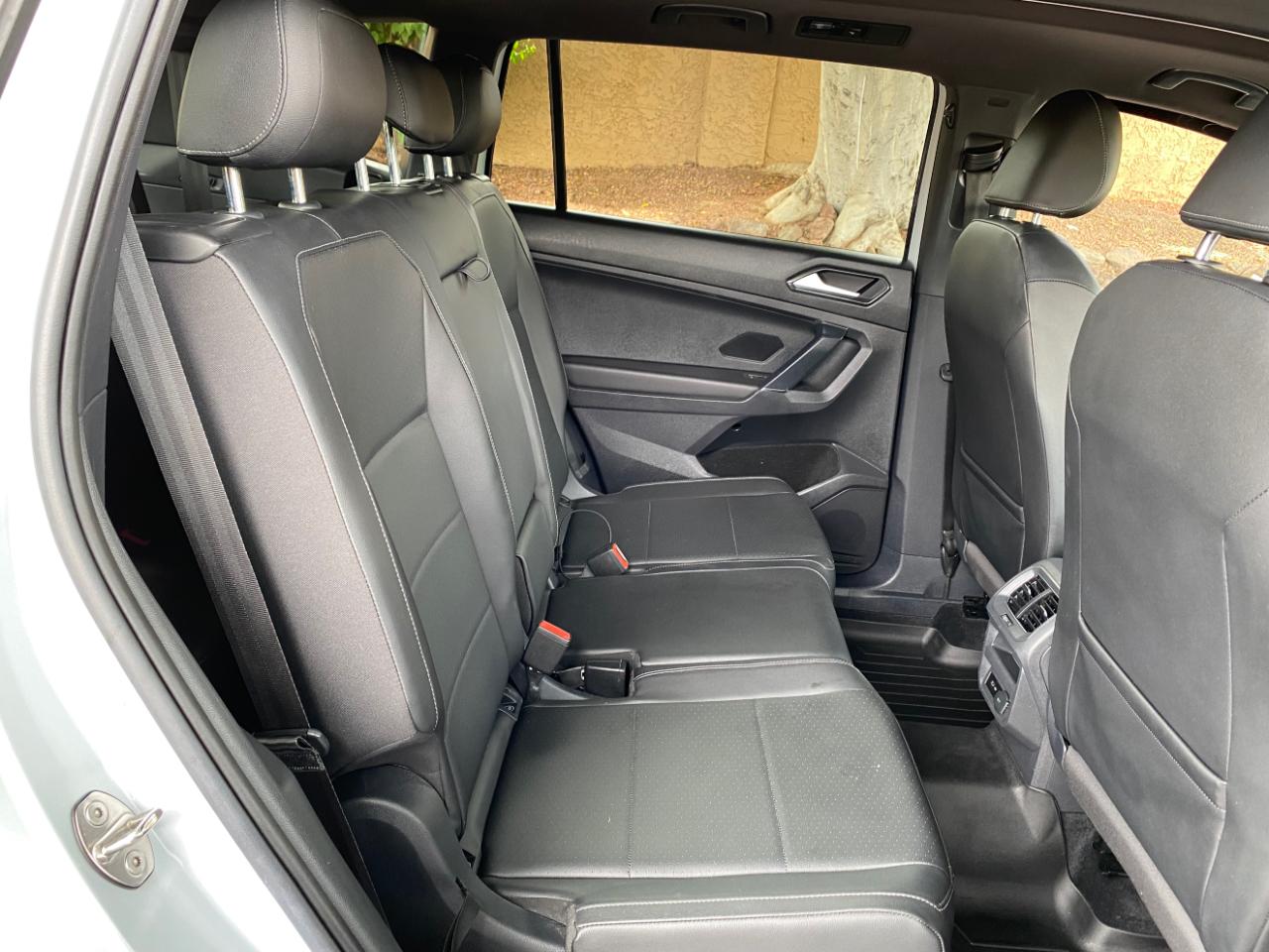 Volkswagen Tiguan 2.0T SEL R-Line FWD 2018