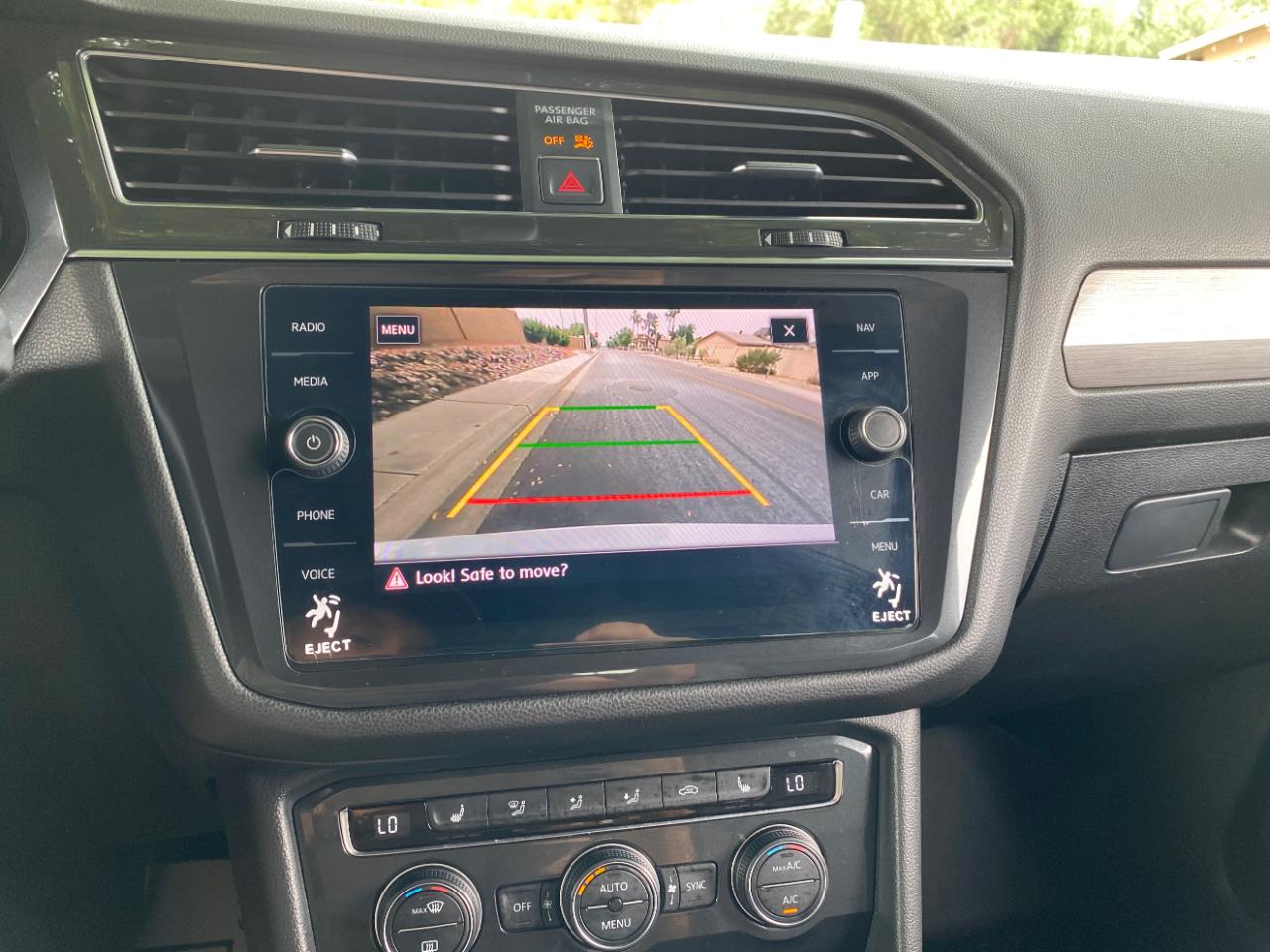 Volkswagen Tiguan 2.0T SEL R-Line FWD 2018