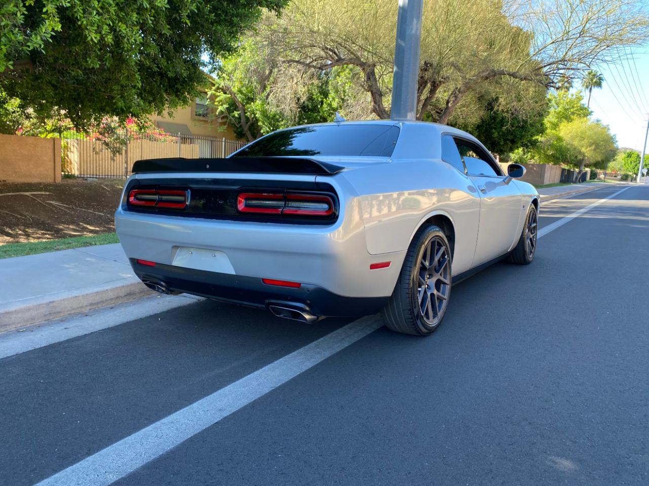 Dodge Challenger R/T RWD 2019