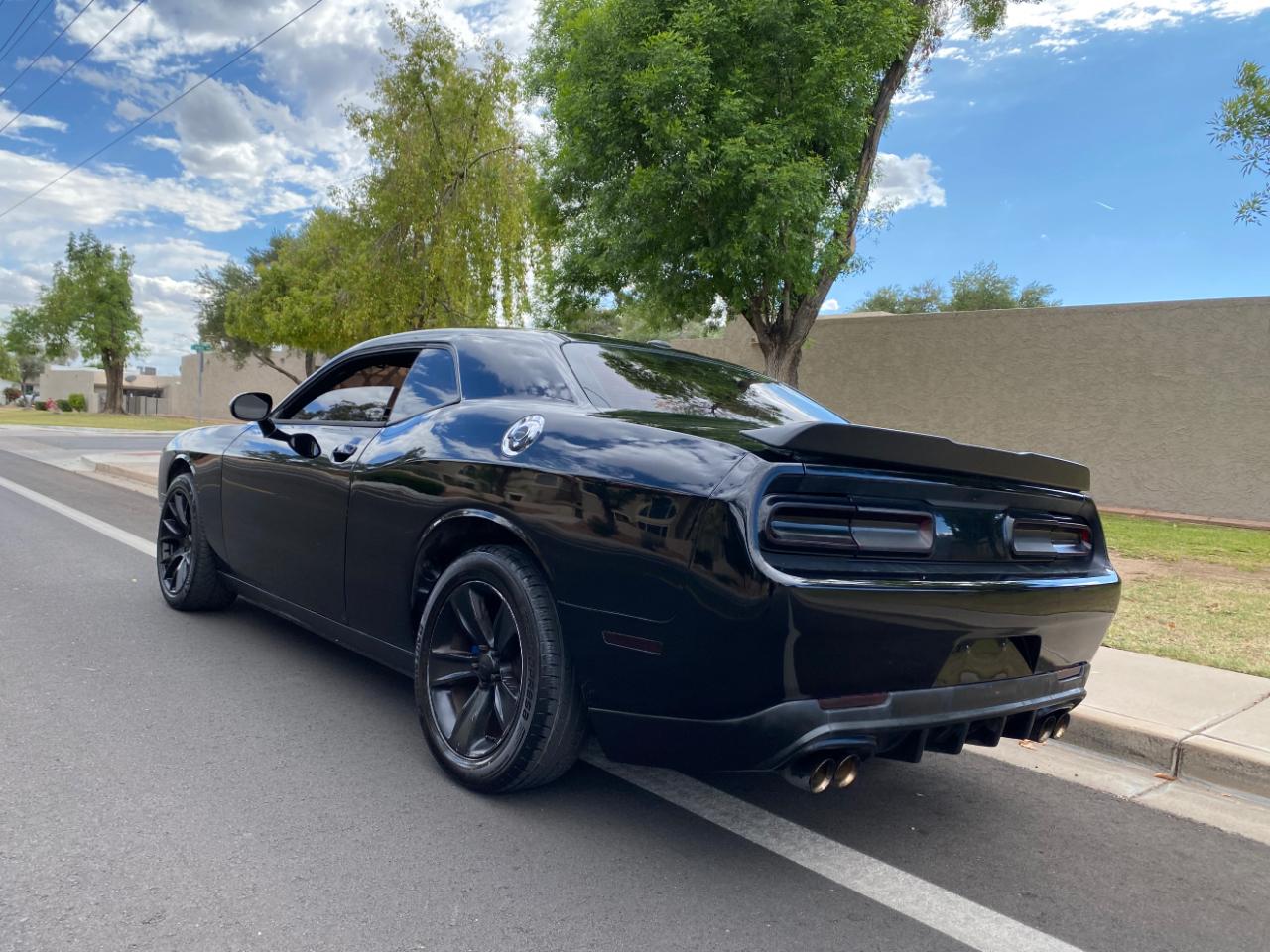 Dodge Challenger 2dr Cpe SXT 2016