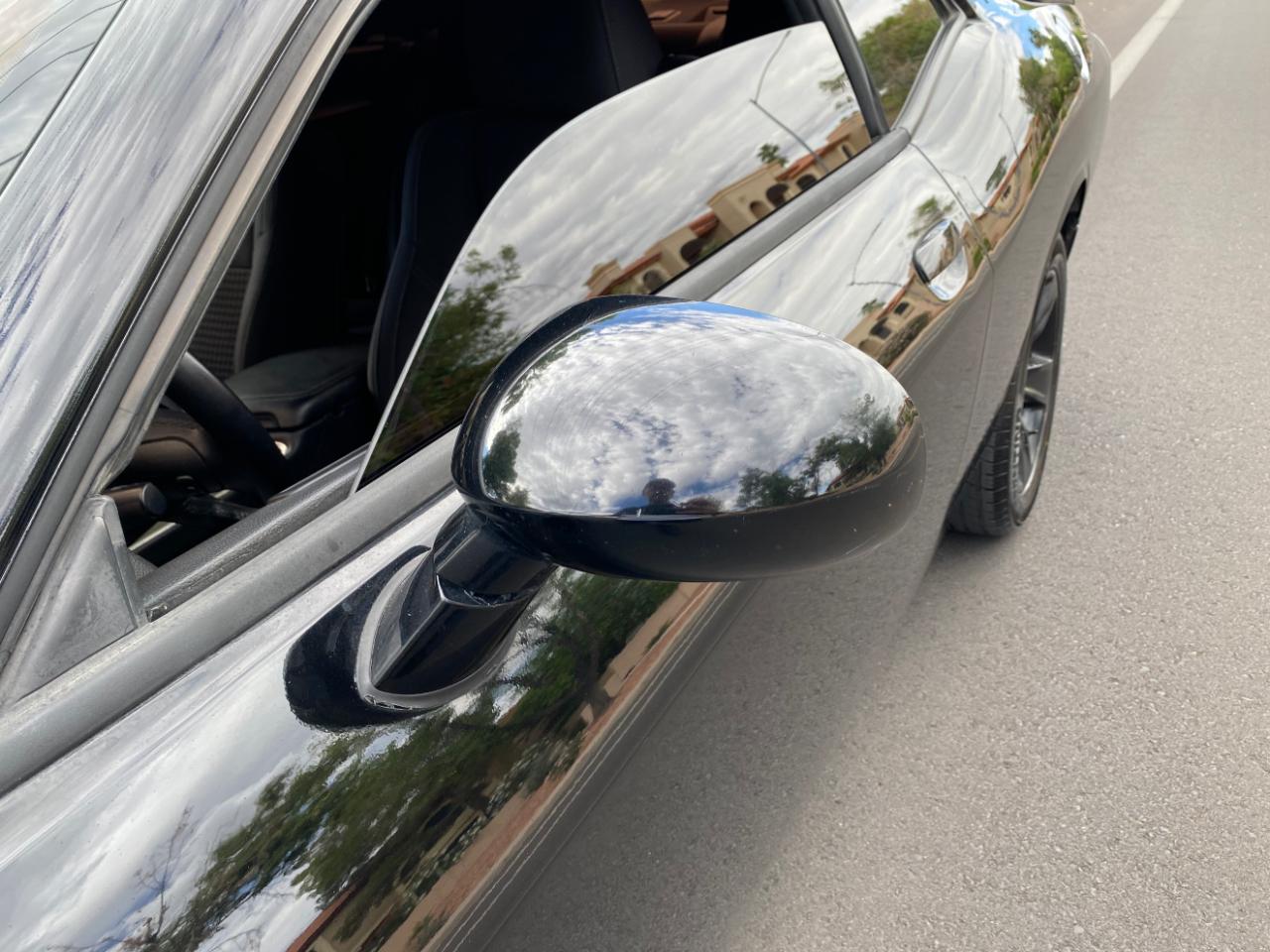 Dodge Challenger 2dr Cpe SXT 2016