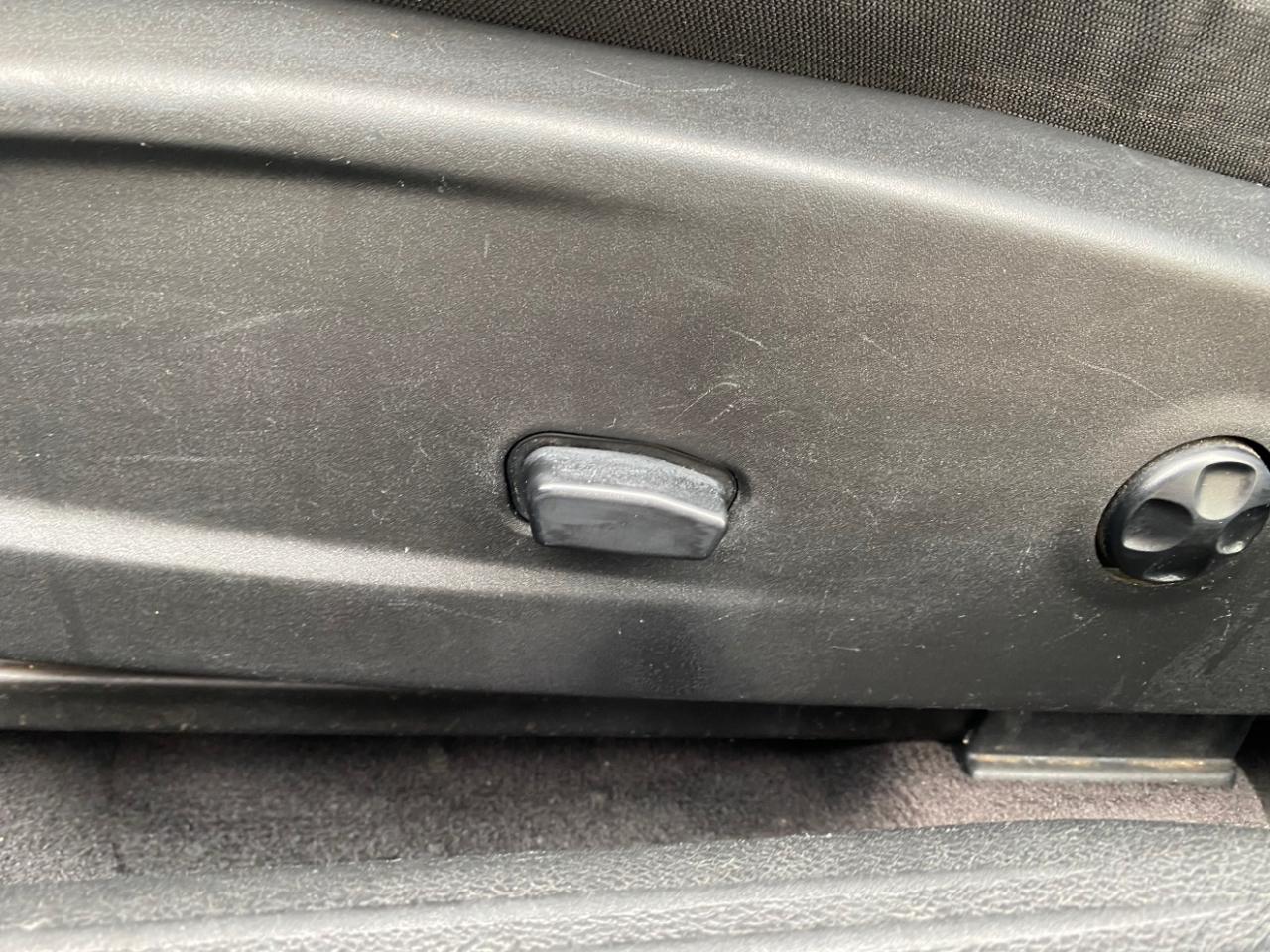 Dodge Challenger 2dr Cpe SXT 2016