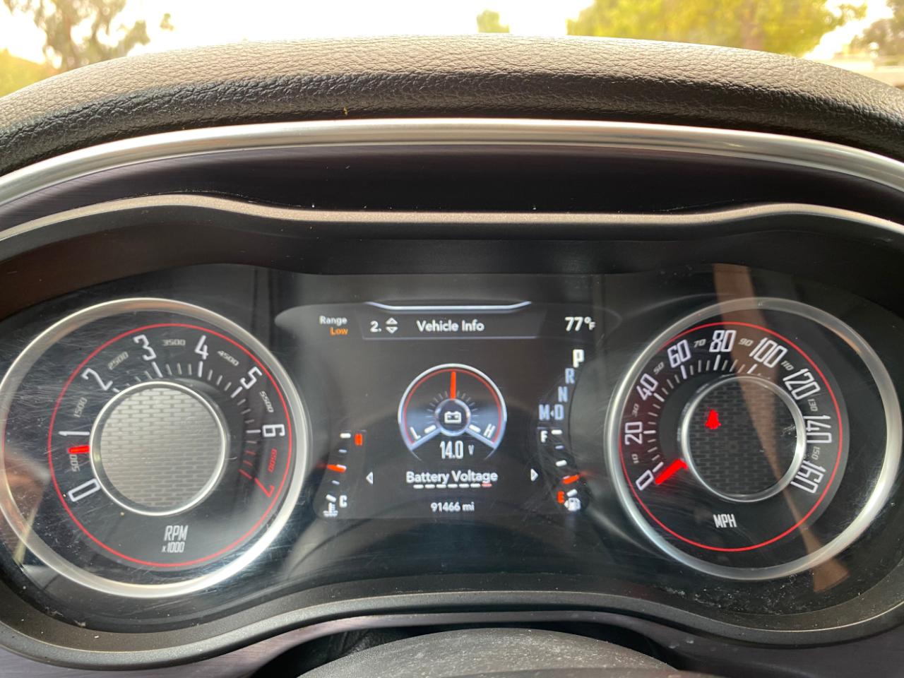 Dodge Challenger 2dr Cpe SXT 2016