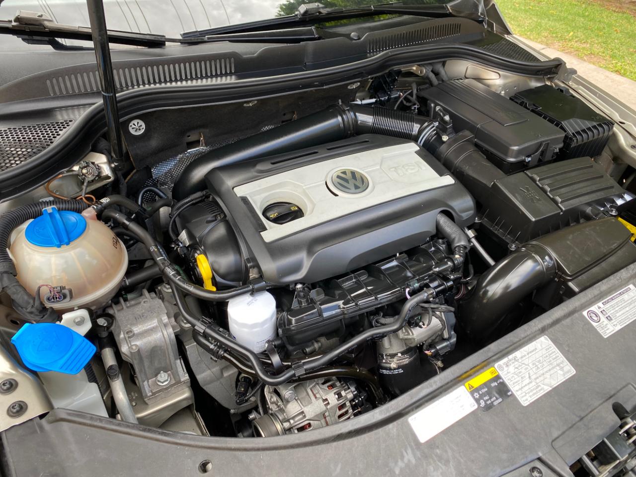 Volkswagen CC 4dr Sdn DSG Sport PZEV *Ltd Avail* 2014