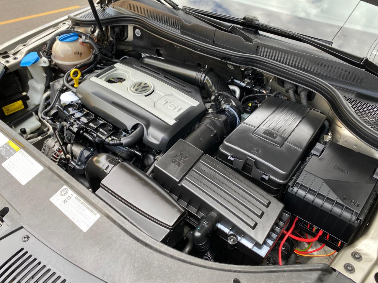 Volkswagen CC 4dr Sdn DSG Sport PZEV *Ltd Avail* 2014