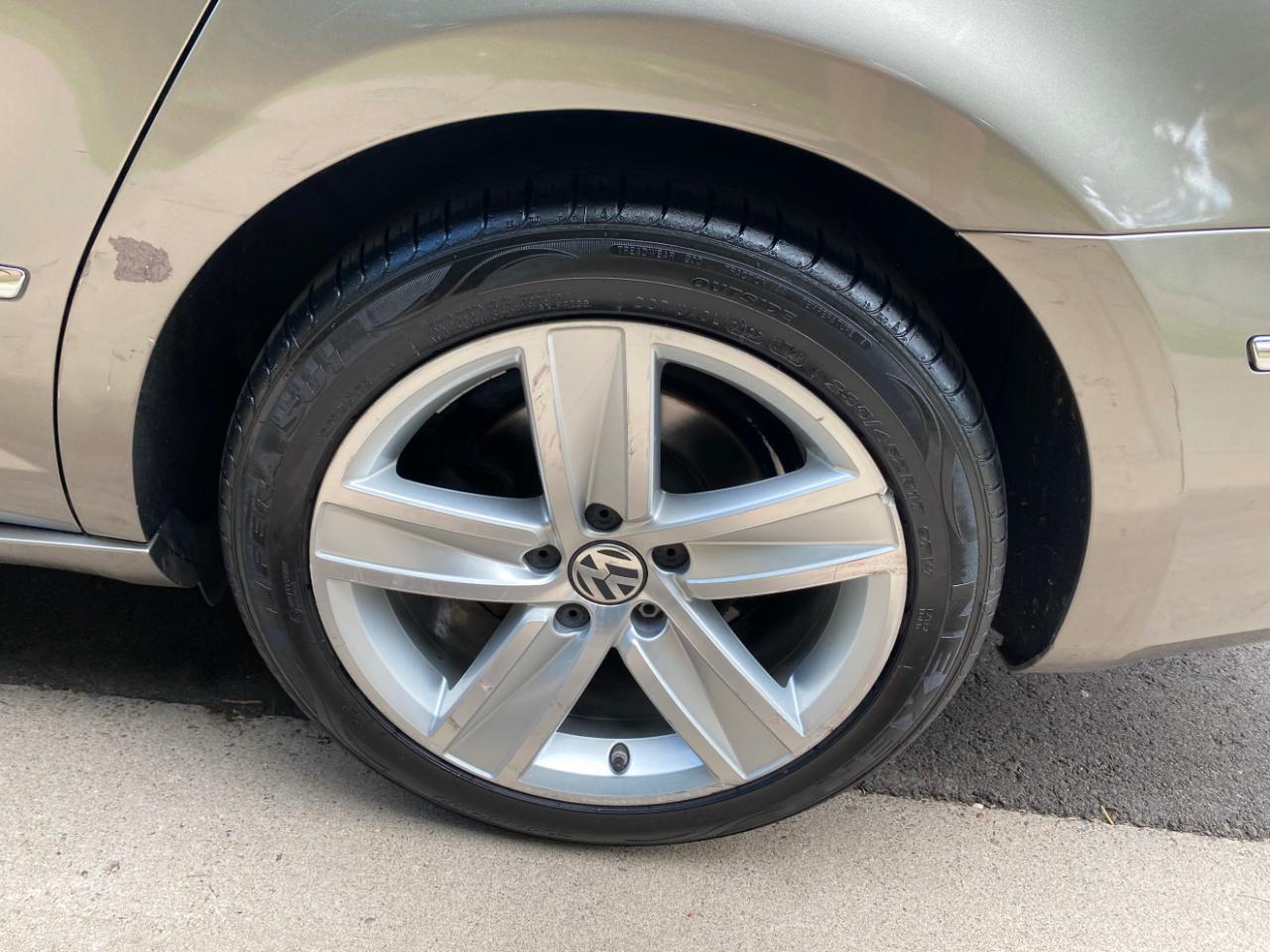 Volkswagen CC 4dr Sdn DSG Sport PZEV *Ltd Avail* 2014