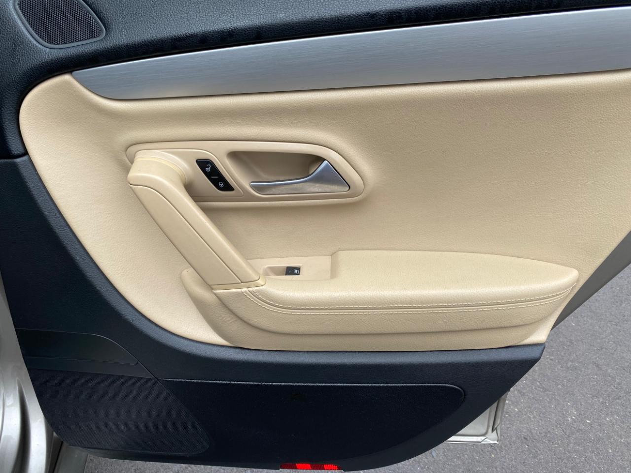 Volkswagen CC 4dr Sdn DSG Sport PZEV *Ltd Avail* 2014