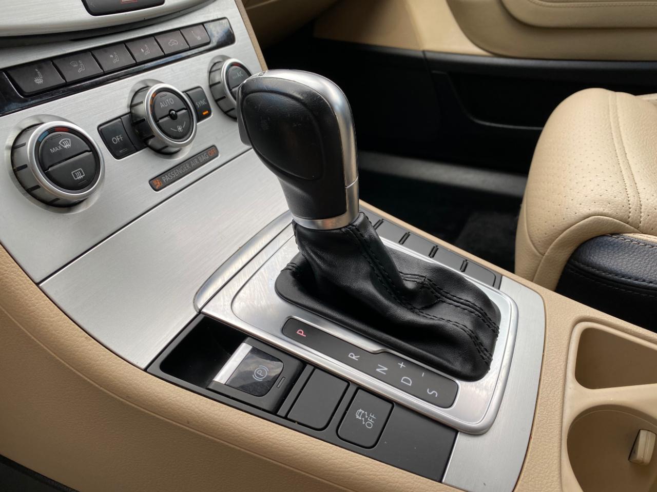 Volkswagen CC 4dr Sdn DSG Sport PZEV *Ltd Avail* 2014