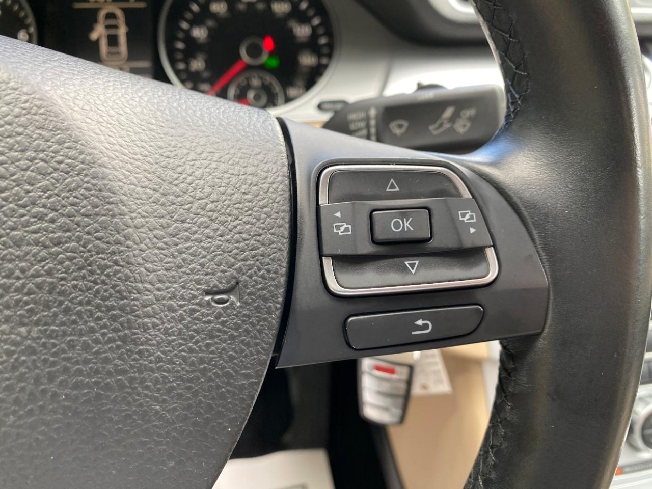 Volkswagen CC 4dr Sdn DSG Sport PZEV *Ltd Avail* 2014