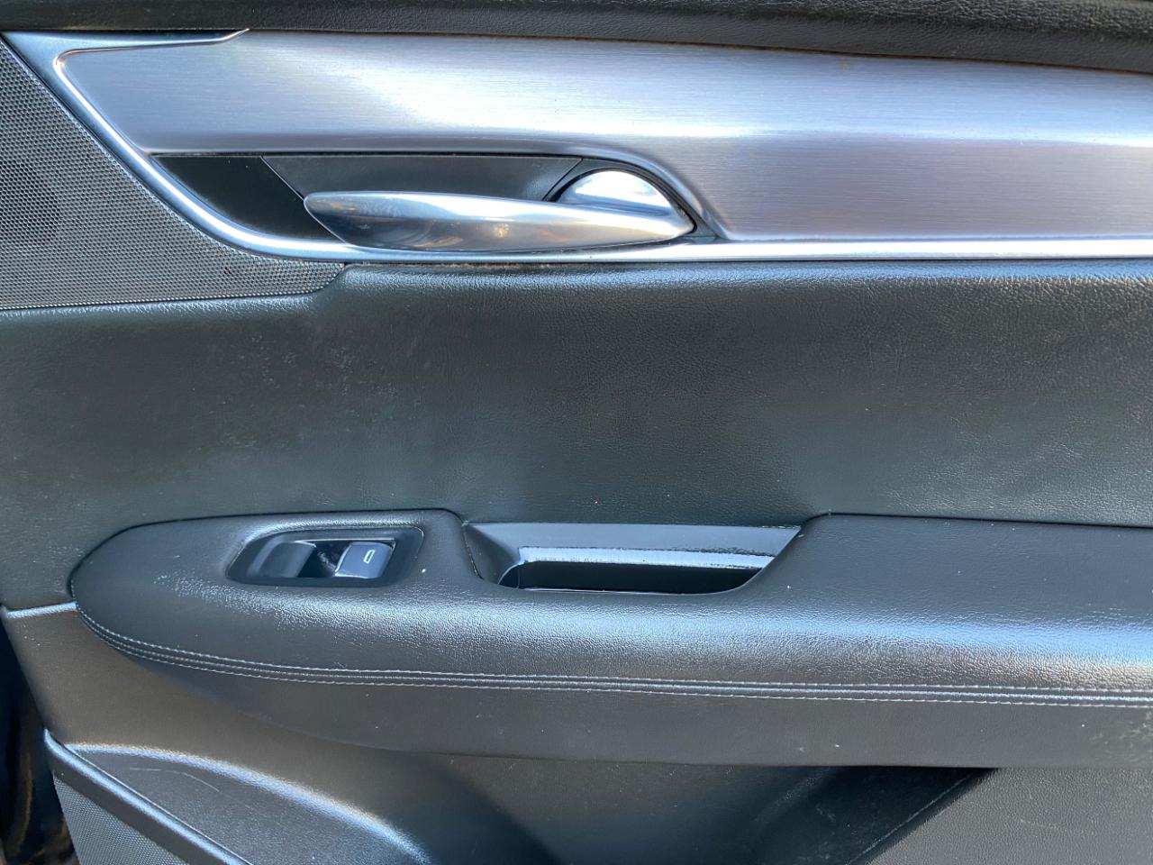 Cadillac XT5 FWD 4dr Premium Luxury 2017